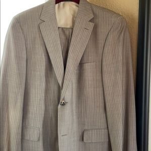 Hugo Boss Men’s Suit Gray pinstripe